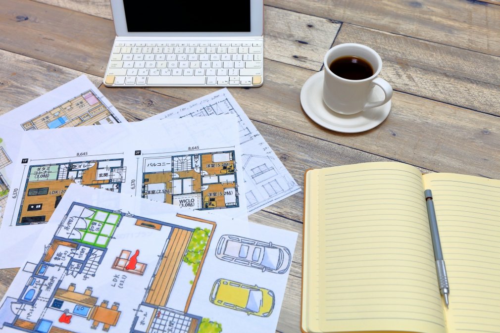 資金計画とプランの打ち合わせの様子