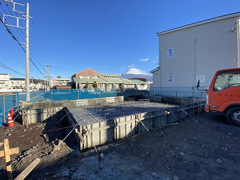 富士市松本の新築住宅でJIO配筋検査を完了したベタ基礎